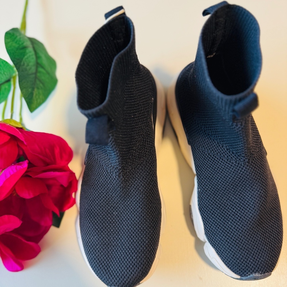 ZARA Sock-Style Sneakers - size 33